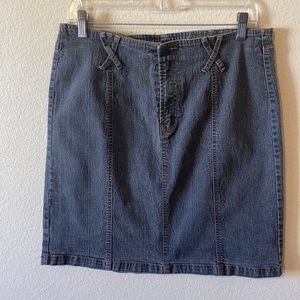 No Boundaries  Stretch Gray Denim Skirt